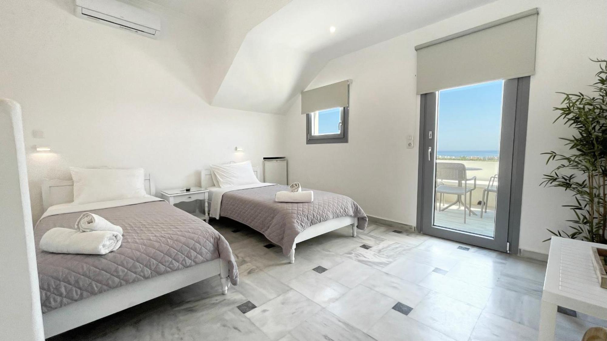 Dl Santorini Hotel Monolithos